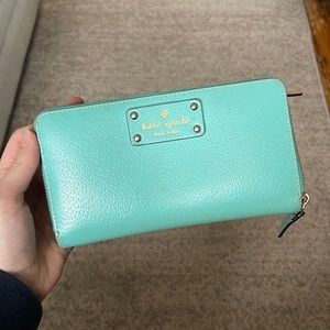 Kate Spade Wallet ♠️